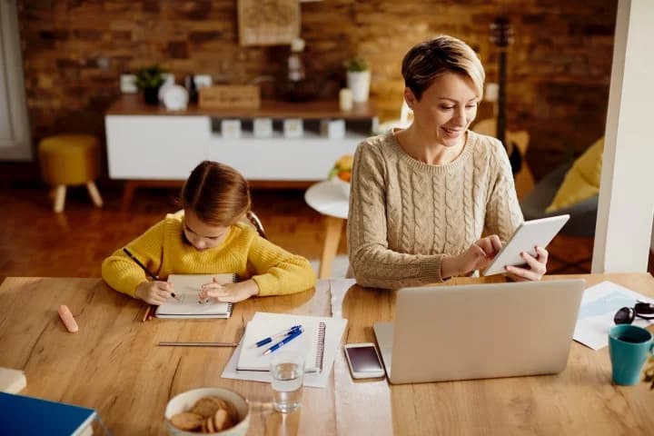 Starting a Business While Parenting - How to Balance Family and Self-Employment Without Becoming a Victim of Bureaucracy